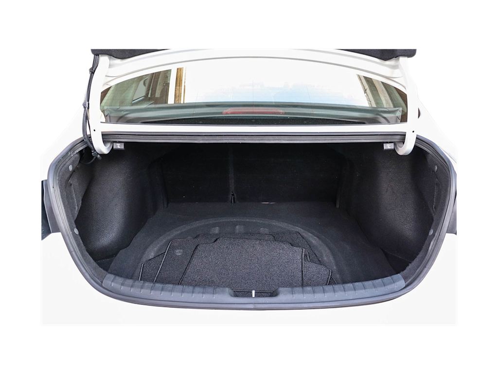 Thumbnail: 2023 Kia Forte - 17