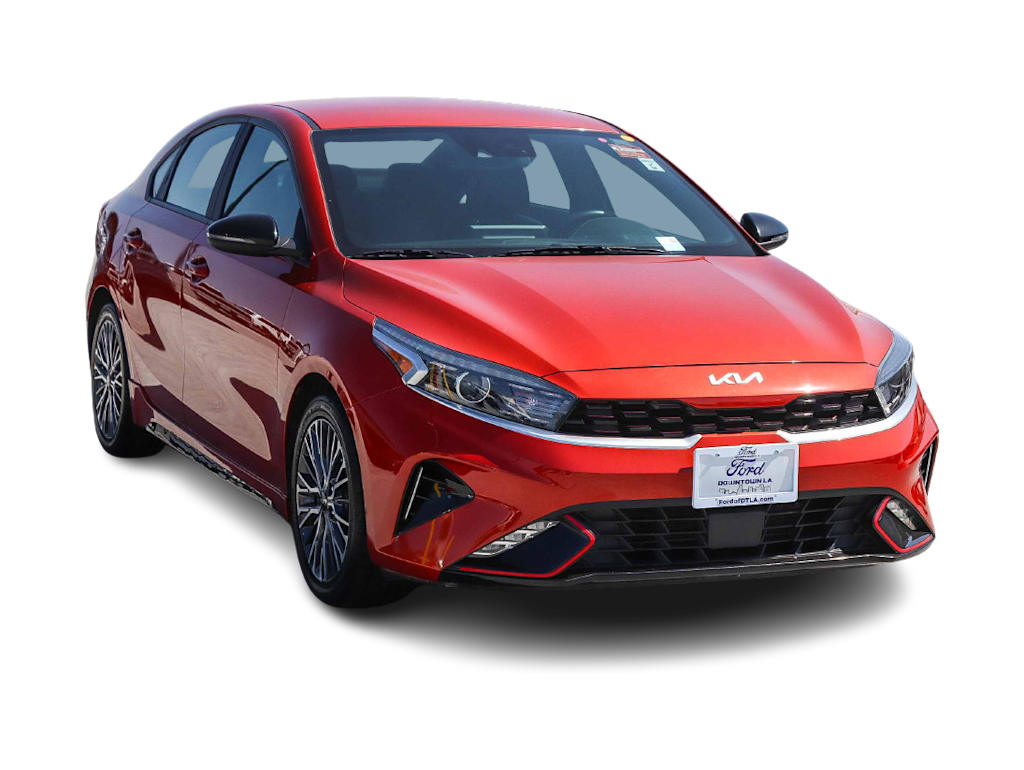 Thumbnail: 2022 Kia Forte - 17