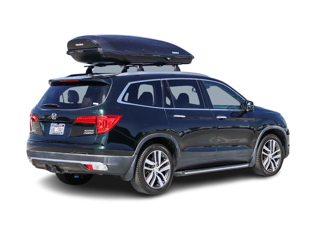 Thumbnail: 2017 Honda Pilot - 18
