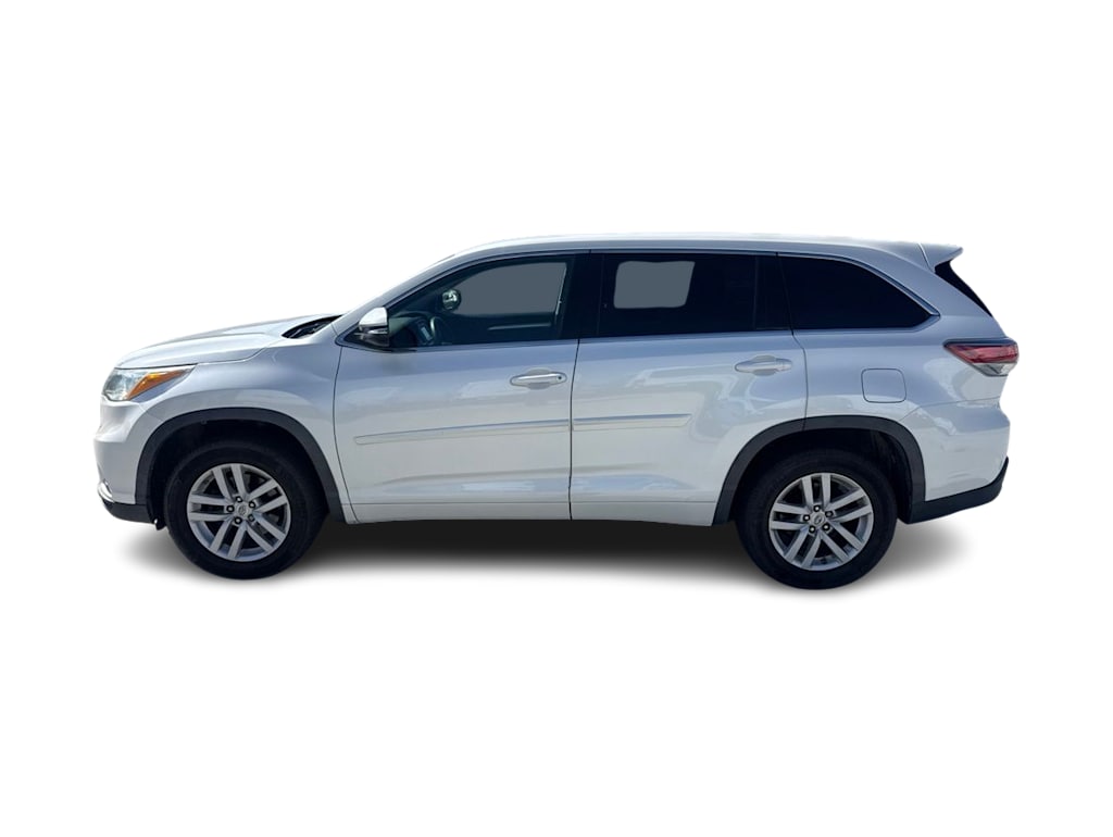 Thumbnail: 2015 Toyota Highlander - 3
