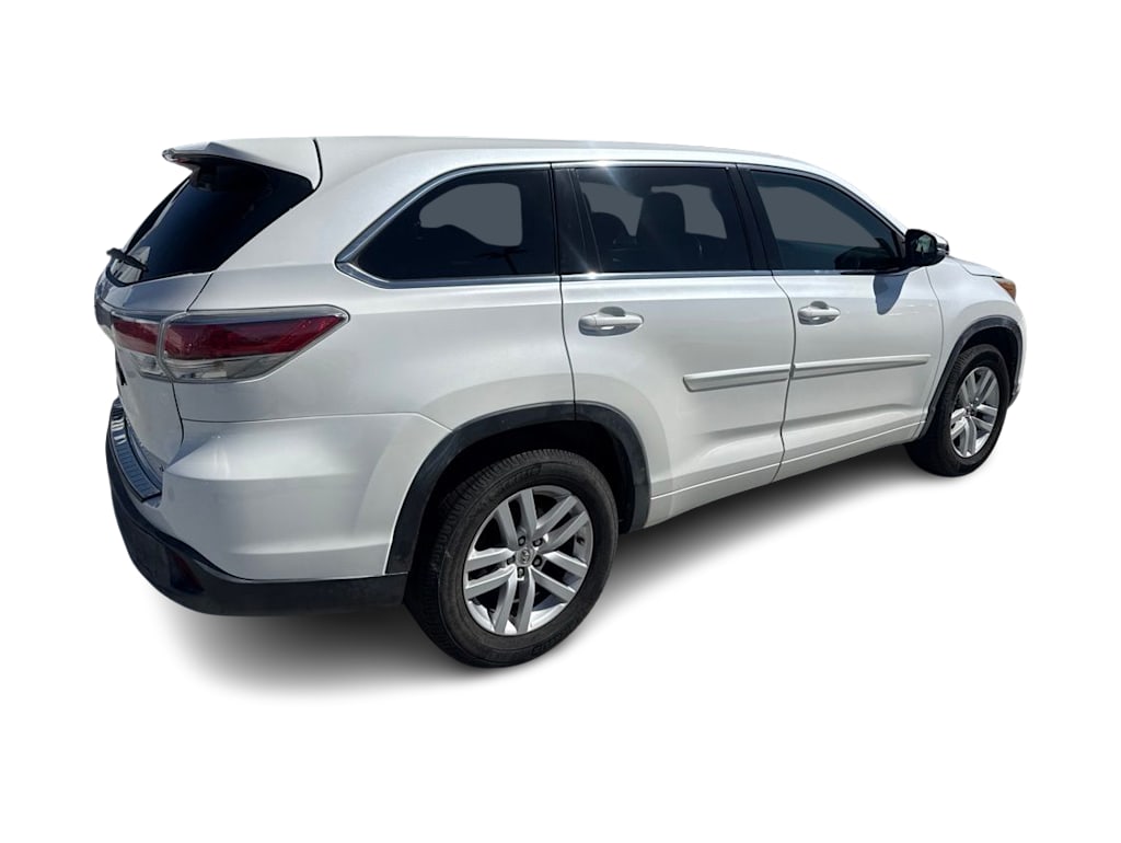 Thumbnail: 2015 Toyota Highlander - 9