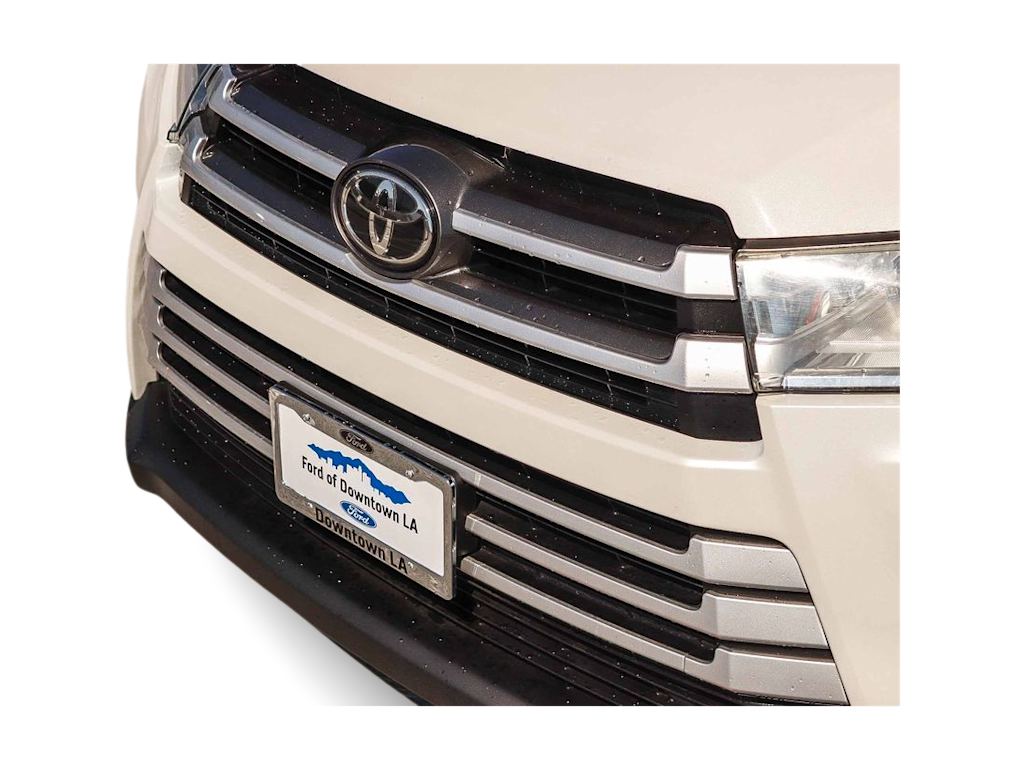 Thumbnail: 2019 Toyota Highlander - 19