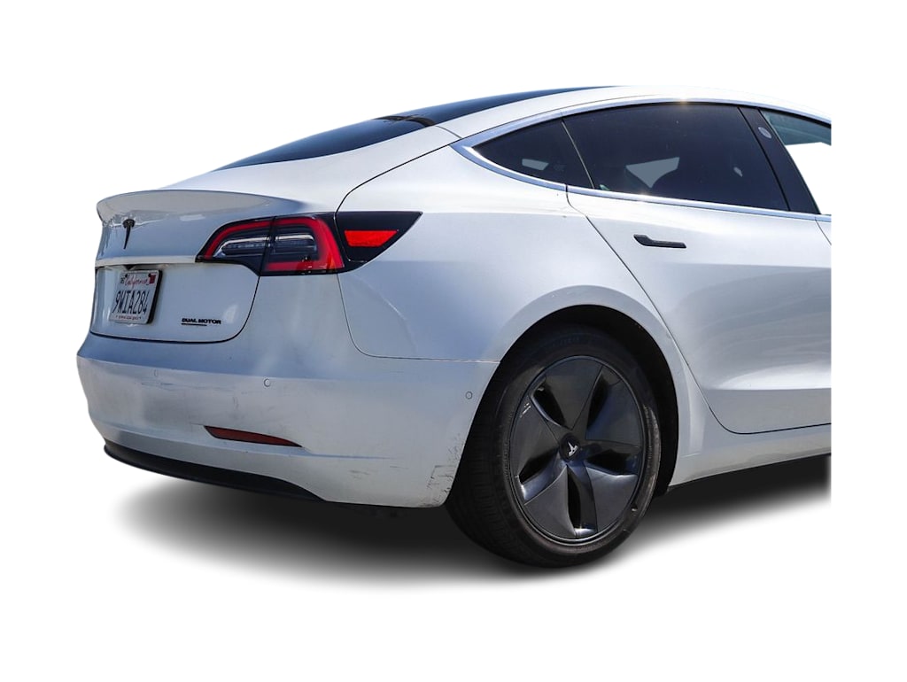 Thumbnail: 2020 Tesla Model 3 - 16