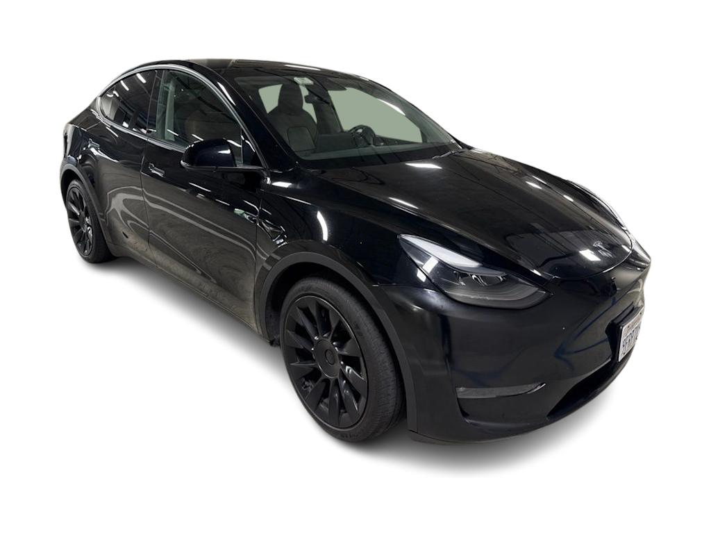 Thumbnail: 2023 Tesla Model Y - 10