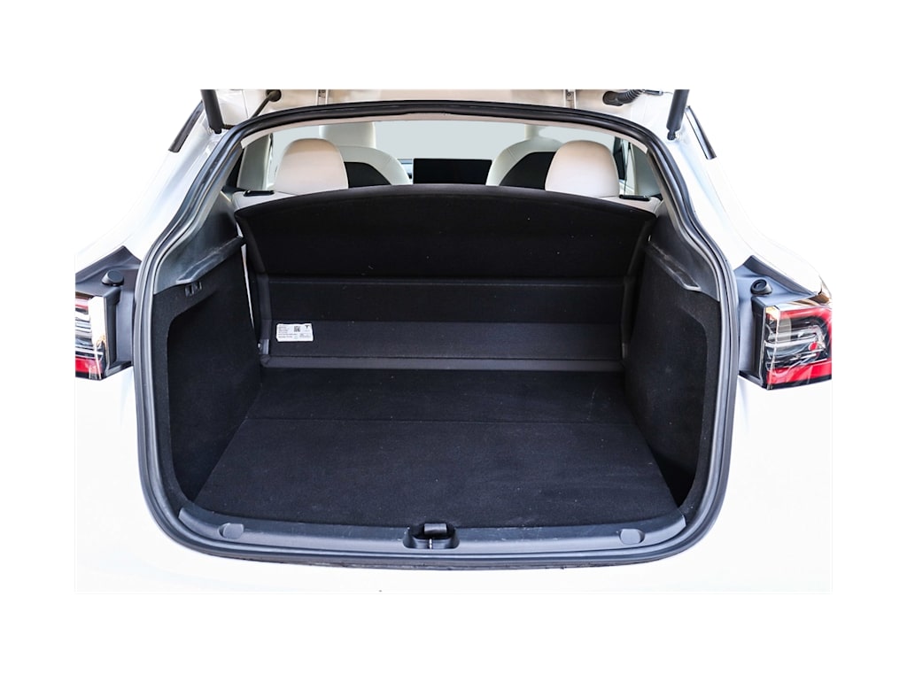 Thumbnail: 2023 Tesla Model Y - 14