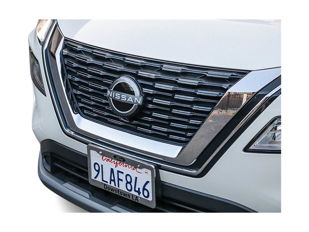 Thumbnail: 2023 Nissan Rogue - 21