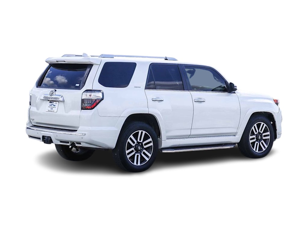 Thumbnail: 2018 Toyota 4Runner - 19