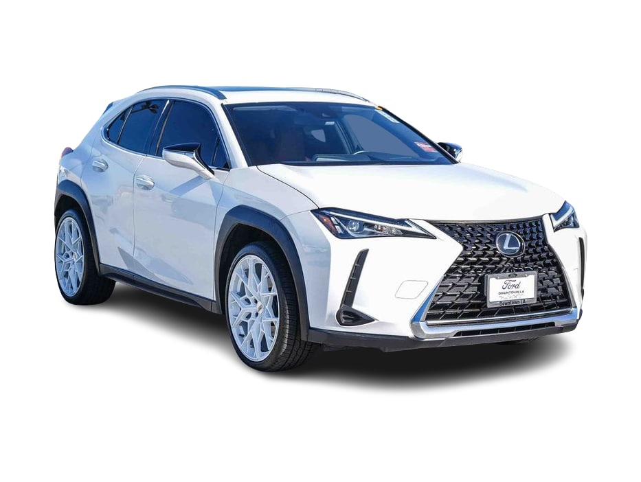 Thumbnail: 2020 Lexus UX - 17