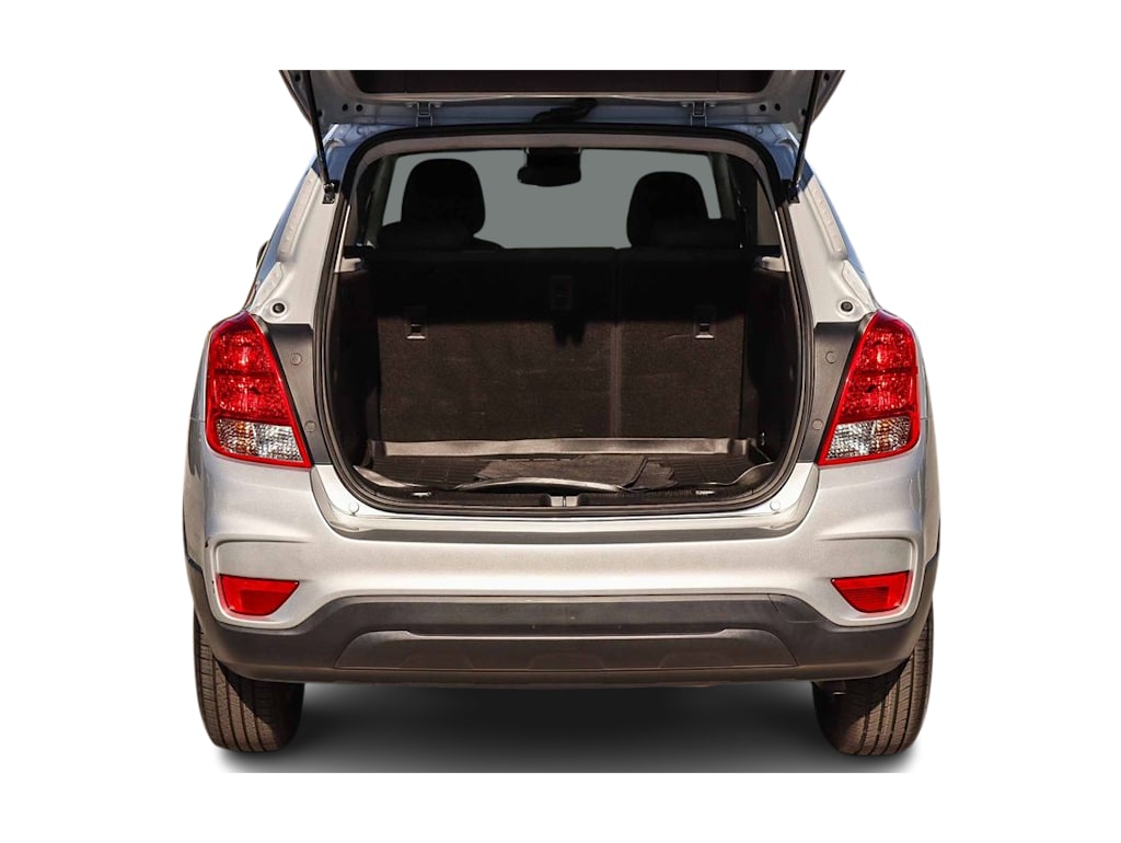 Thumbnail: 2022 Chevrolet Trax - 16