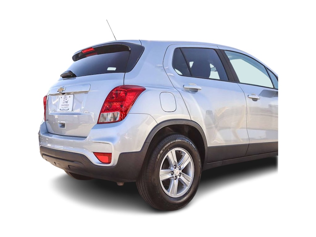 Thumbnail: 2022 Chevrolet Trax - 20