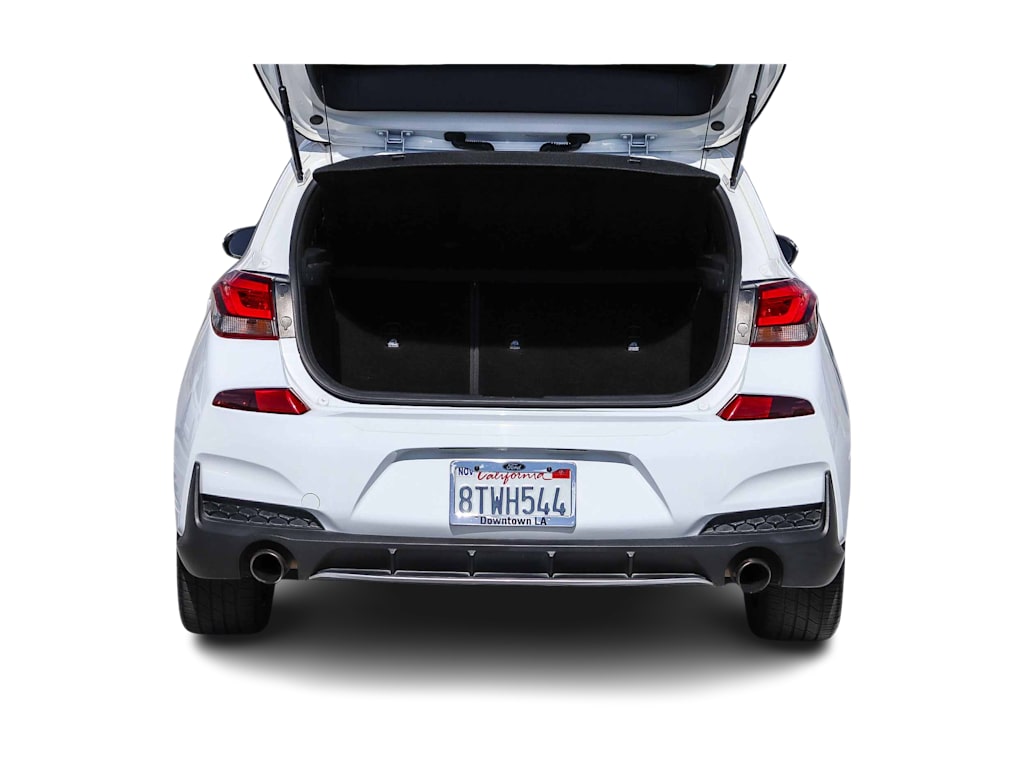 Thumbnail: 2020 Hyundai Elantra - 16