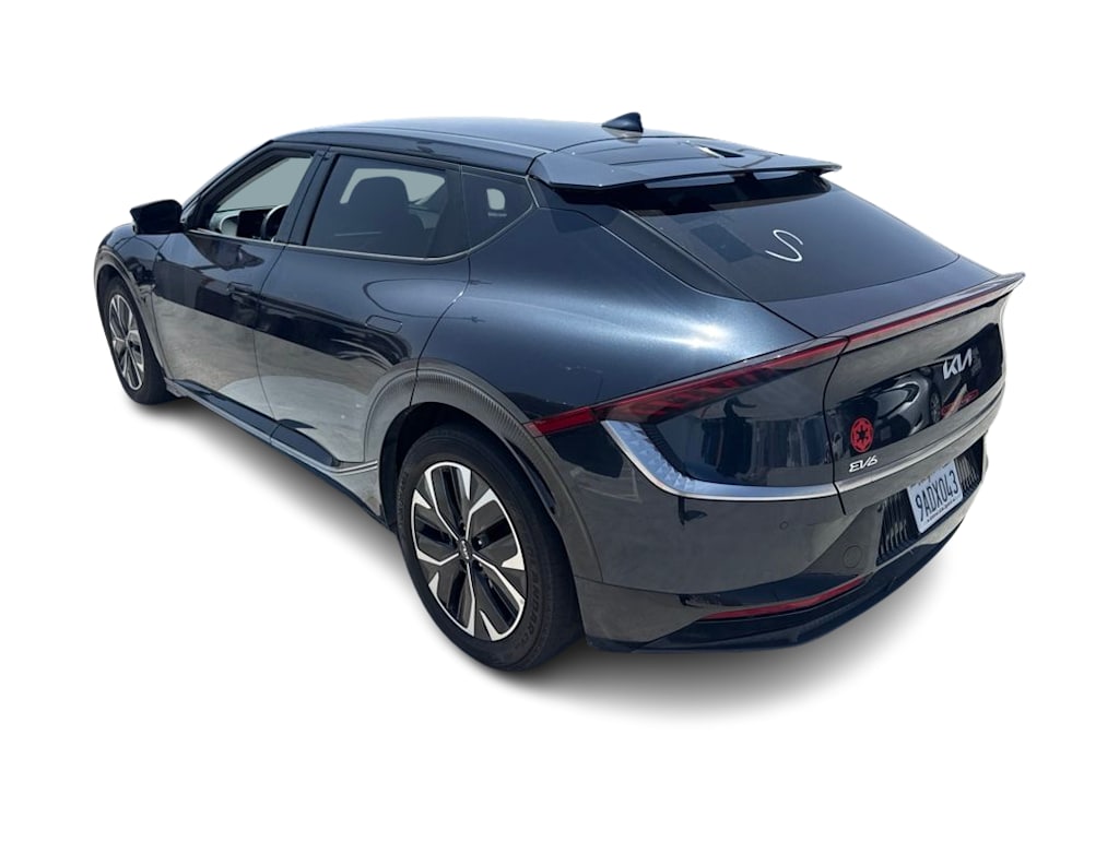 Thumbnail: 2022 Kia EV6 - 4