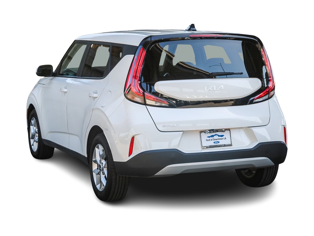 Thumbnail: 2023 Kia Soul - 3