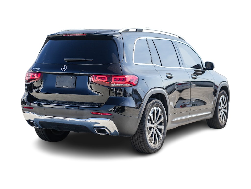 Thumbnail: 2022 Mercedes-Benz GLB - 17
