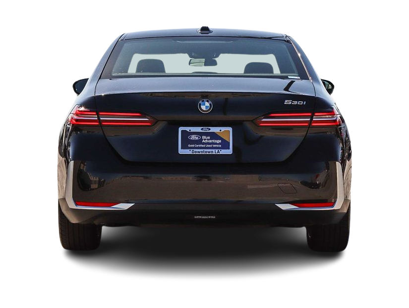 Thumbnail: 2025 BMW 5 Series - 18
