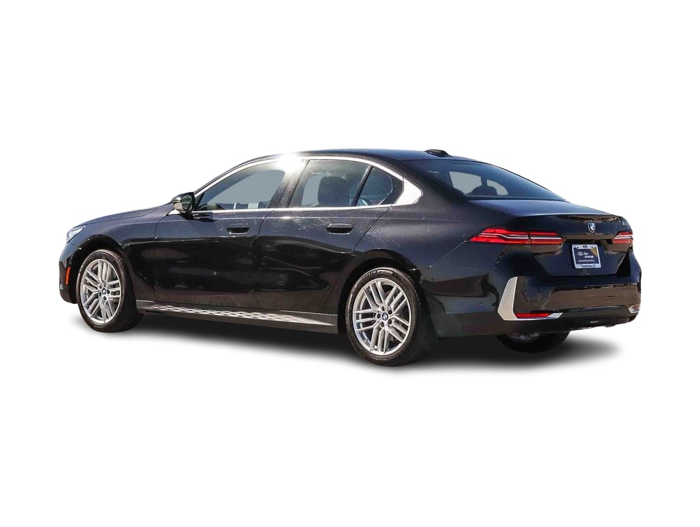 Thumbnail: 2025 BMW 5 Series - 3