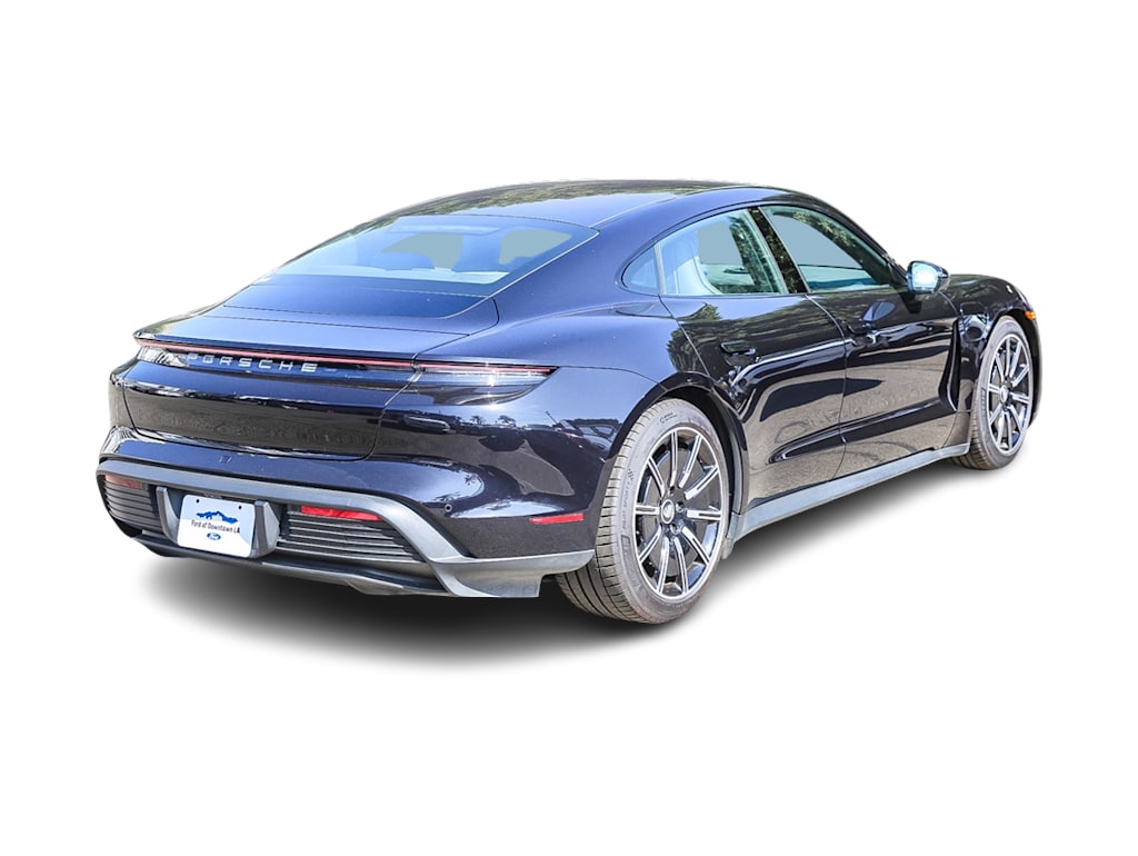 Thumbnail: 2022 Porsche Taycan - 14