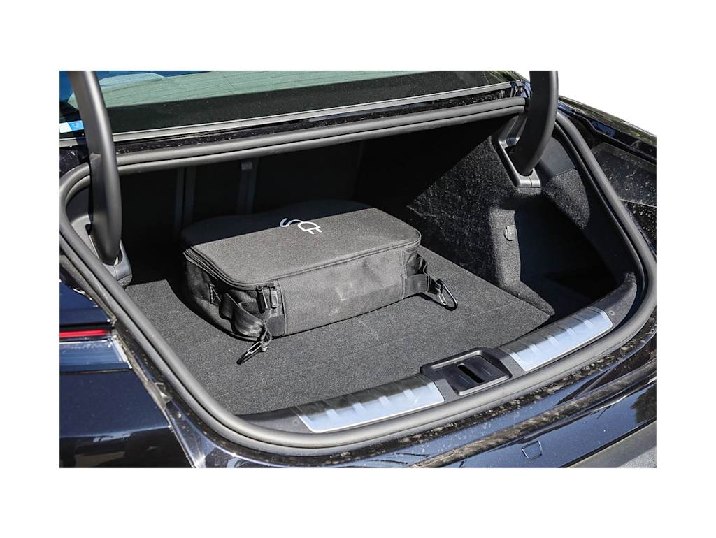 Thumbnail: 2022 Porsche Taycan - 11