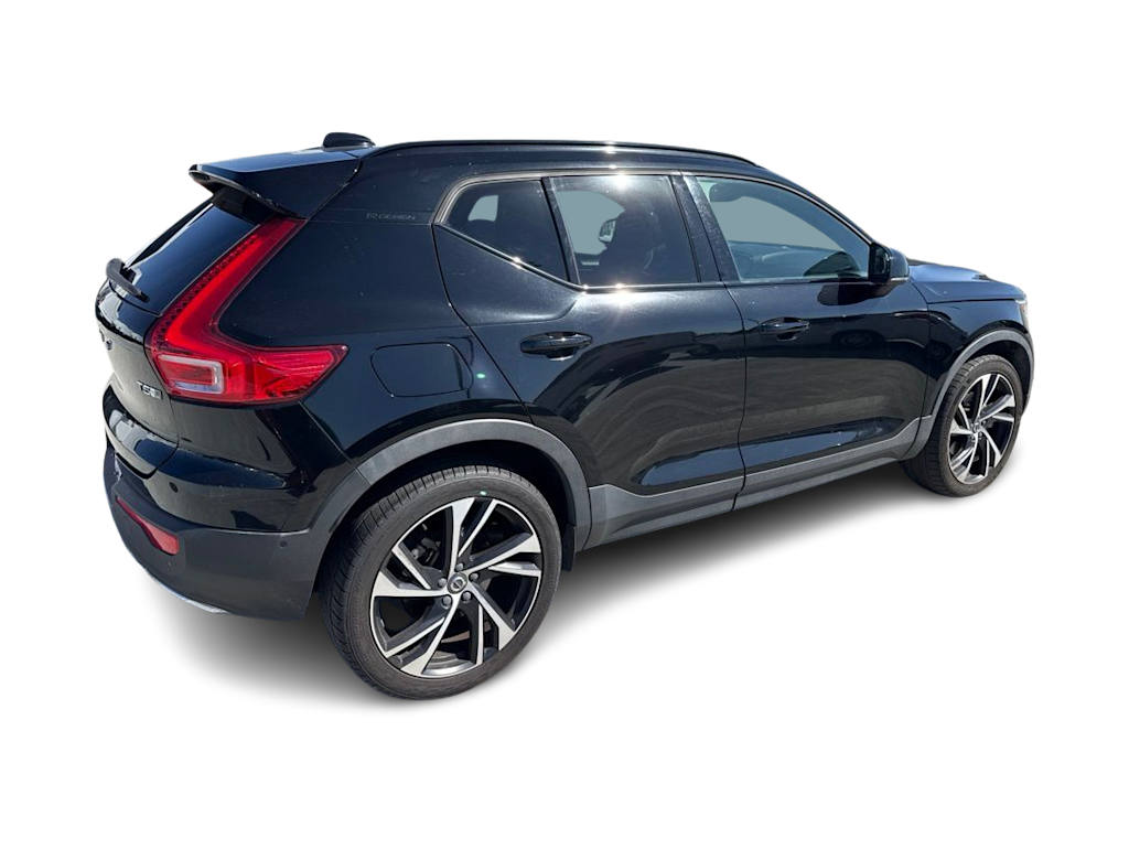 Thumbnail: 2019 Volvo XC40 - 12