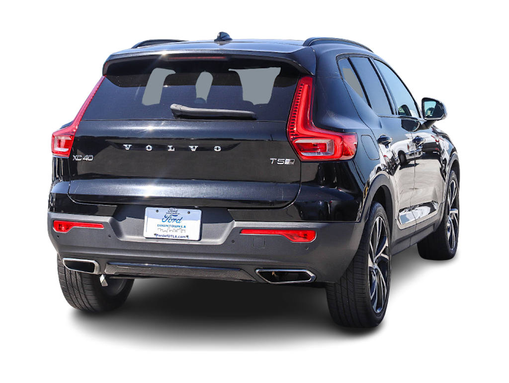 Thumbnail: 2019 Volvo XC40 - 18