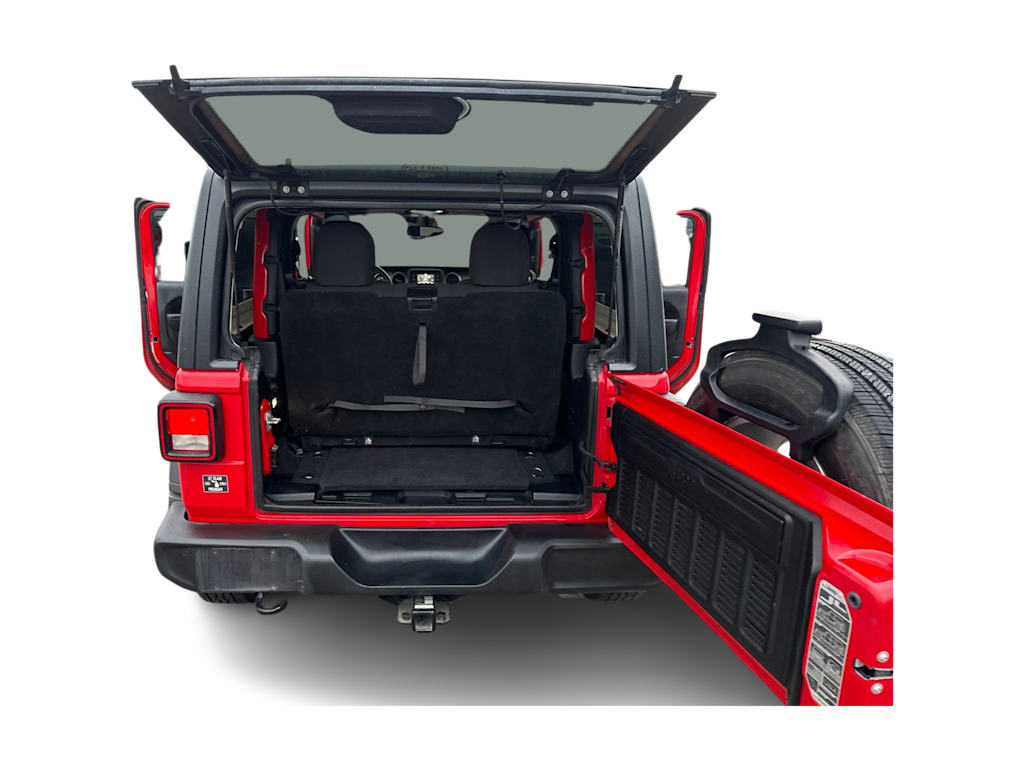 Thumbnail: 2019 Jeep Wrangler - 14