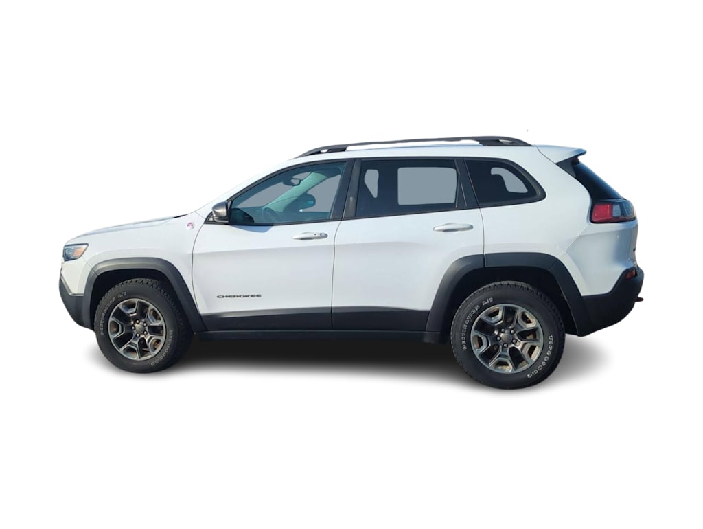 Thumbnail: 2019 Jeep Cherokee - 3