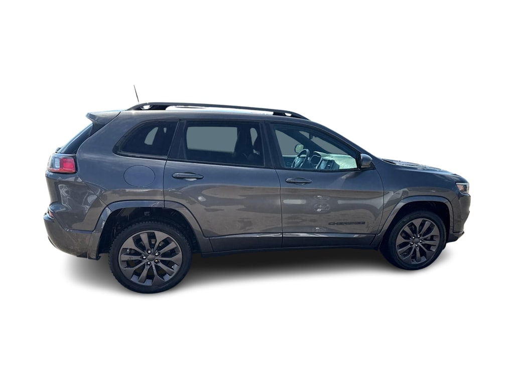 Thumbnail: 2020 Jeep Cherokee - 16