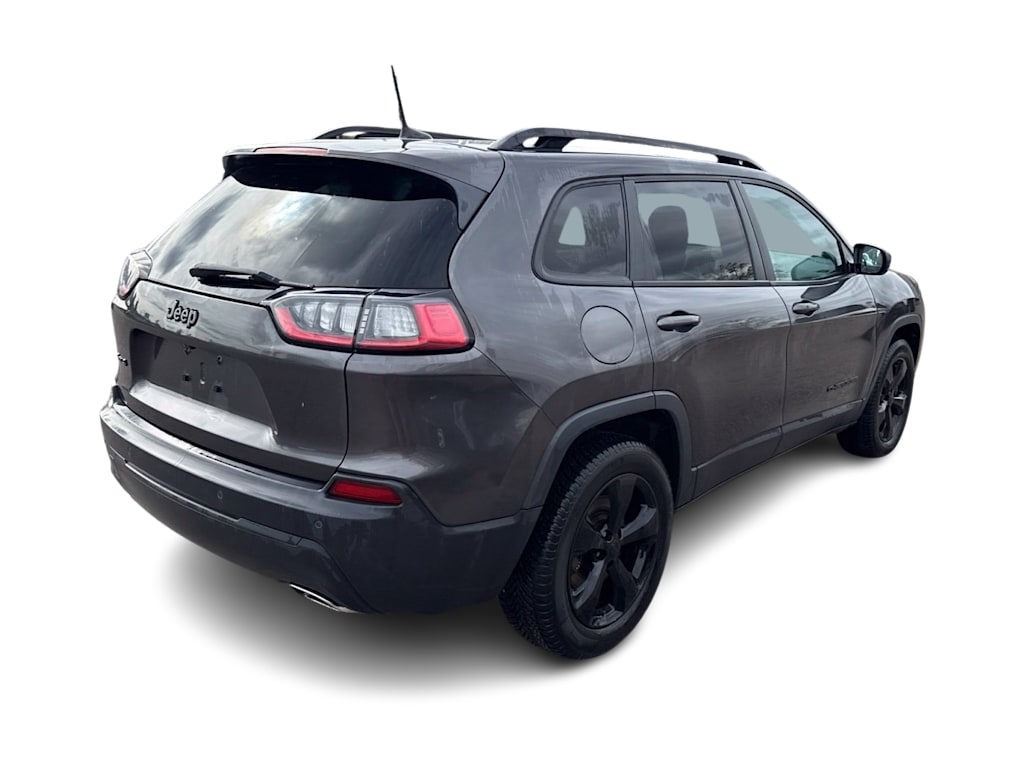 Thumbnail: 2019 Jeep Cherokee - 16