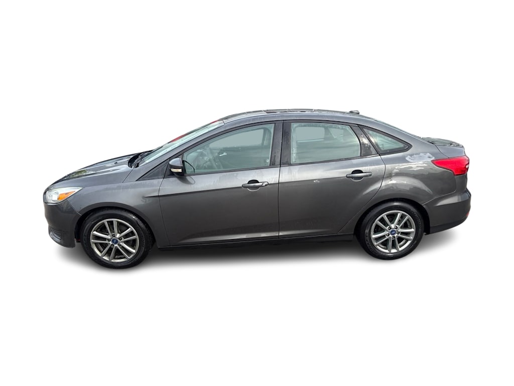 Thumbnail: 2015 Ford Focus - 3
