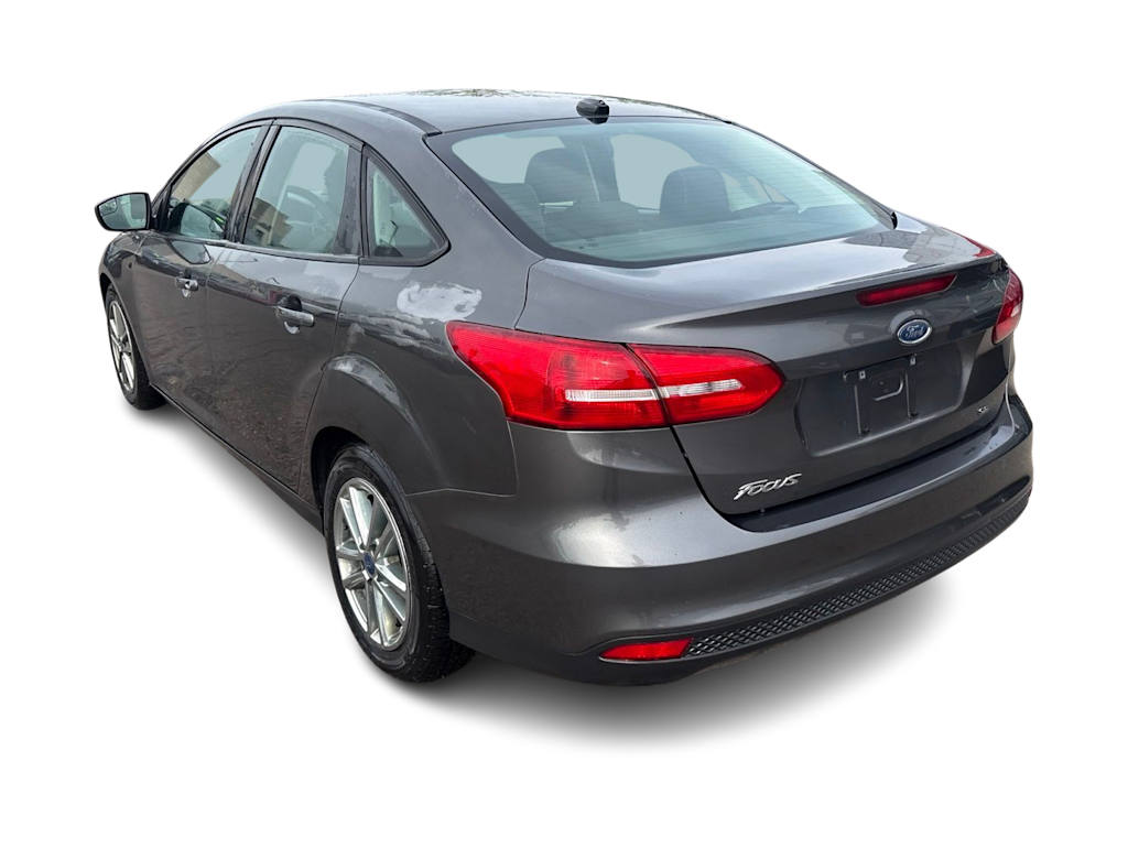 Thumbnail: 2015 Ford Focus - 4