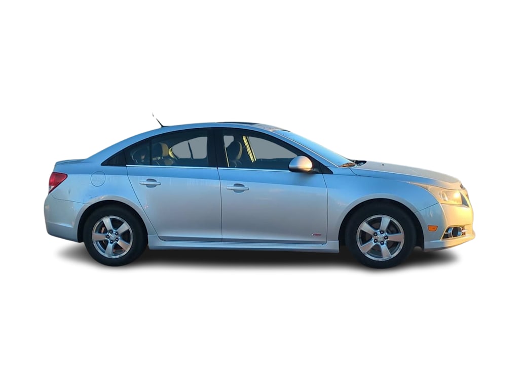 Thumbnail: 2013 Chevrolet Cruze - 22