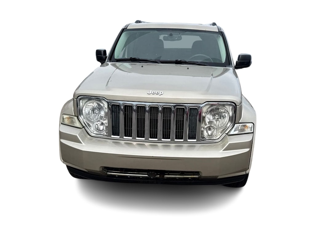 Thumbnail: 2011 Jeep Liberty - 4