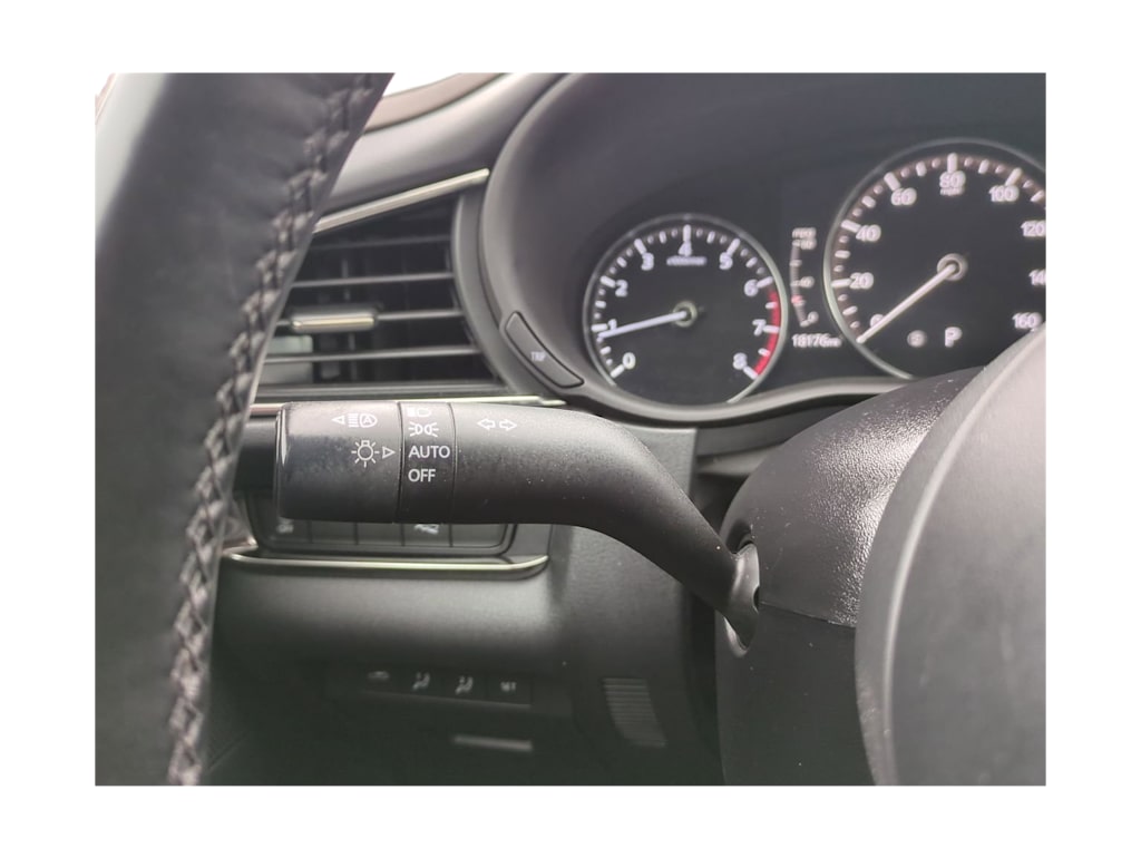 Thumbnail: 2023 Mazda CX-30 - 30