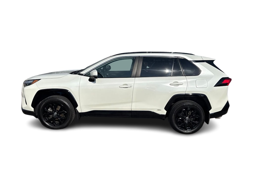Thumbnail: 2022 Toyota RAV4 - 3
