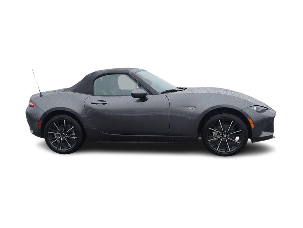 Thumbnail: 2025 Mazda MX-5 Miata - 18