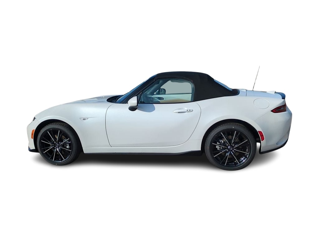 Thumbnail: 2025 Mazda MX-5 Miata - 3