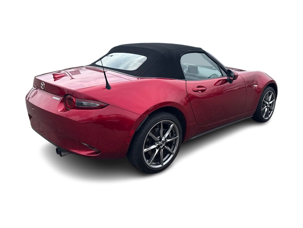 Thumbnail: 2023 Mazda MX-5 Miata - 16