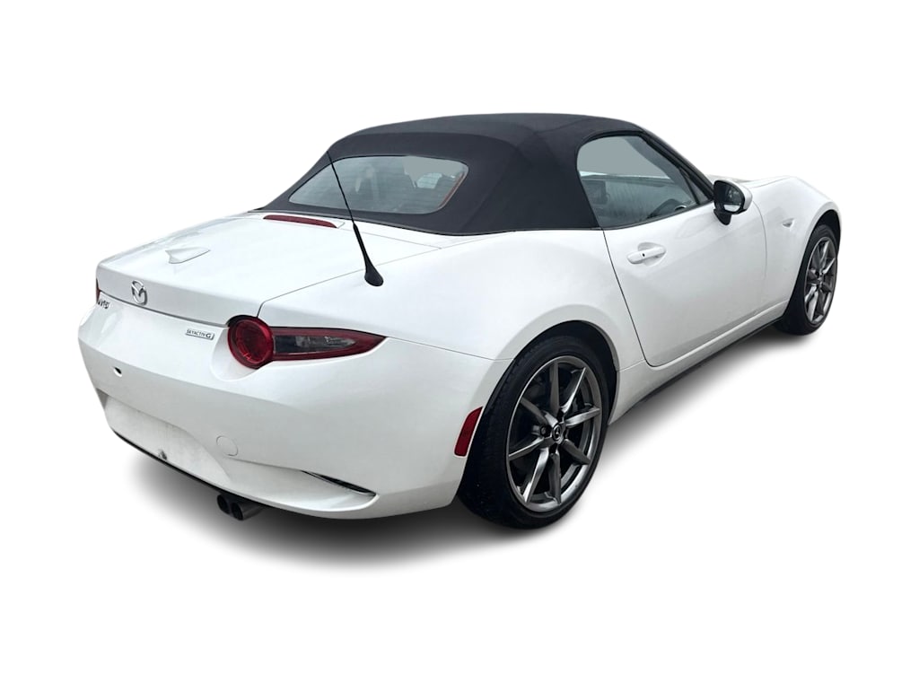 Thumbnail: 2023 Mazda MX-5 Miata - 12
