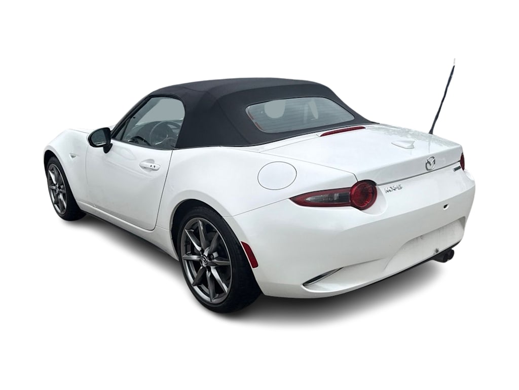 Thumbnail: 2023 Mazda MX-5 Miata - 13