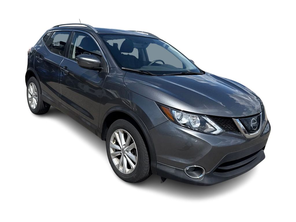 Thumbnail: 2018 Nissan Rogue Sport - 15