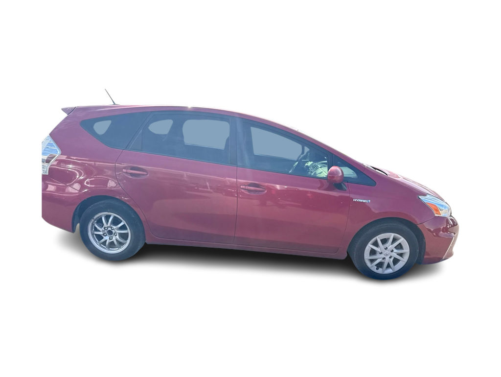 Thumbnail: 2014 Toyota Prius v - 15
