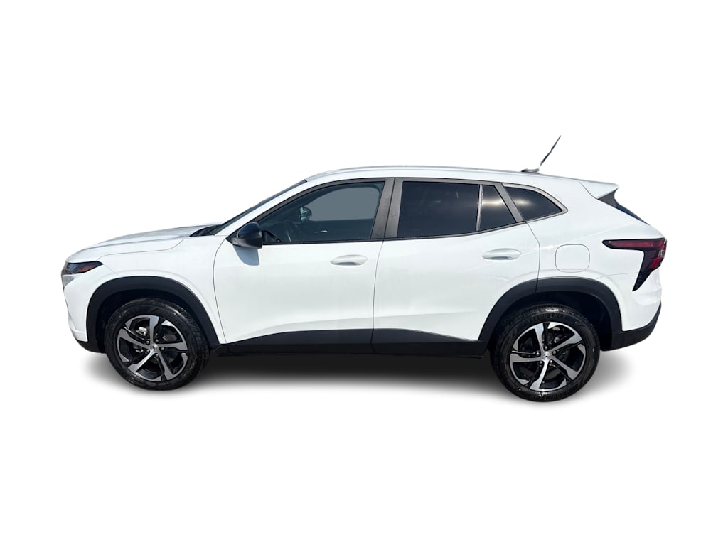 Thumbnail: 2024 Chevrolet Trax - 3