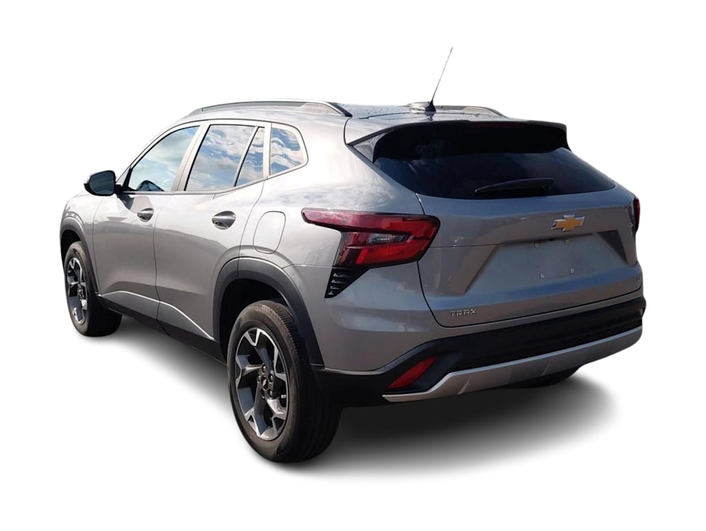 Thumbnail: 2024 Chevrolet Trax - 4
