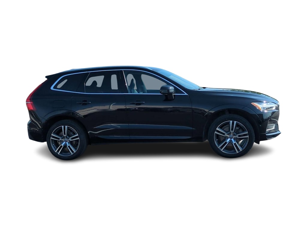 Thumbnail: 2019 Volvo XC60 - 21