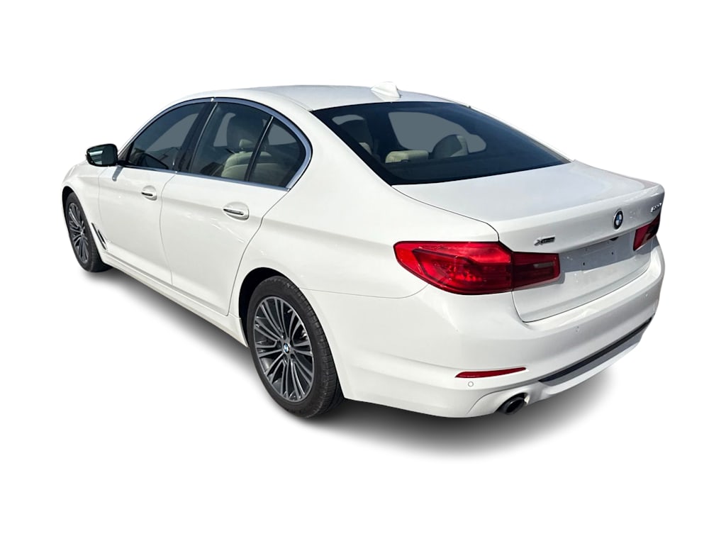 Thumbnail: 2018 BMW 5 Series - 3