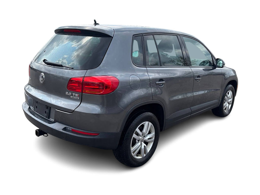 Thumbnail: 2013 Volkswagen Tiguan - 15