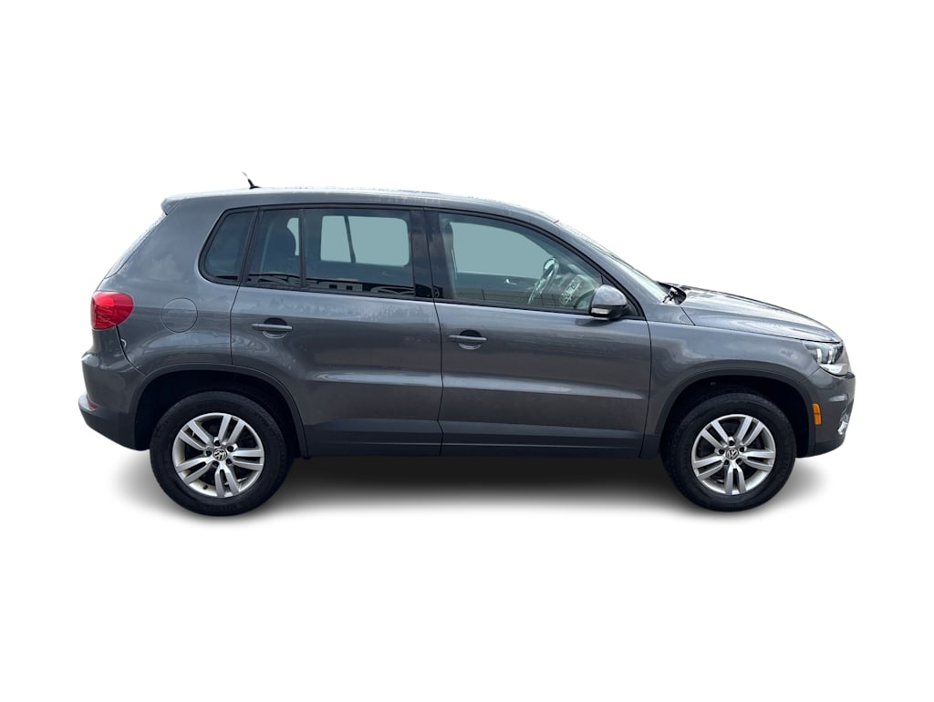 Thumbnail: 2013 Volkswagen Tiguan - 14
