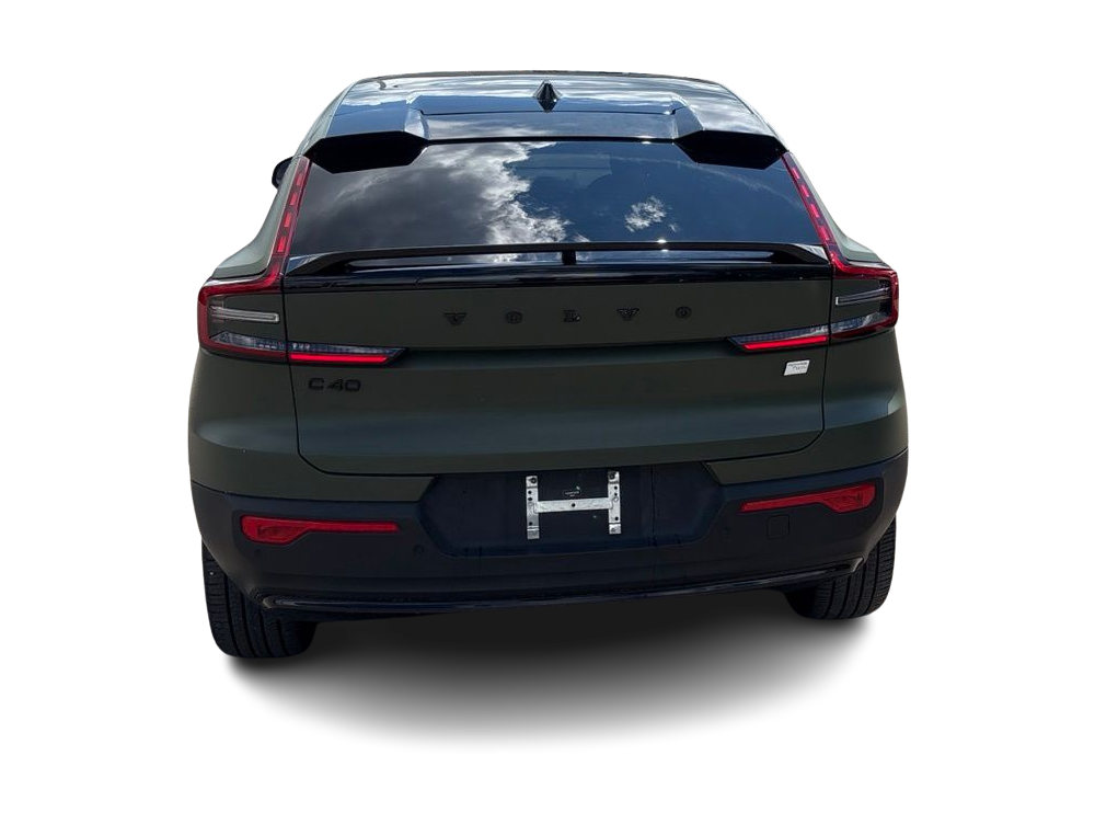 Thumbnail: 2023 Volvo C40 - 5