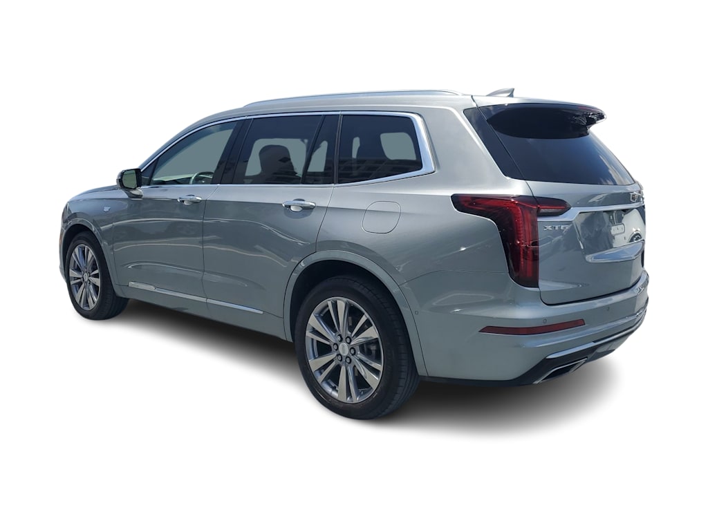 Thumbnail: 2023 Cadillac XT6 - 4
