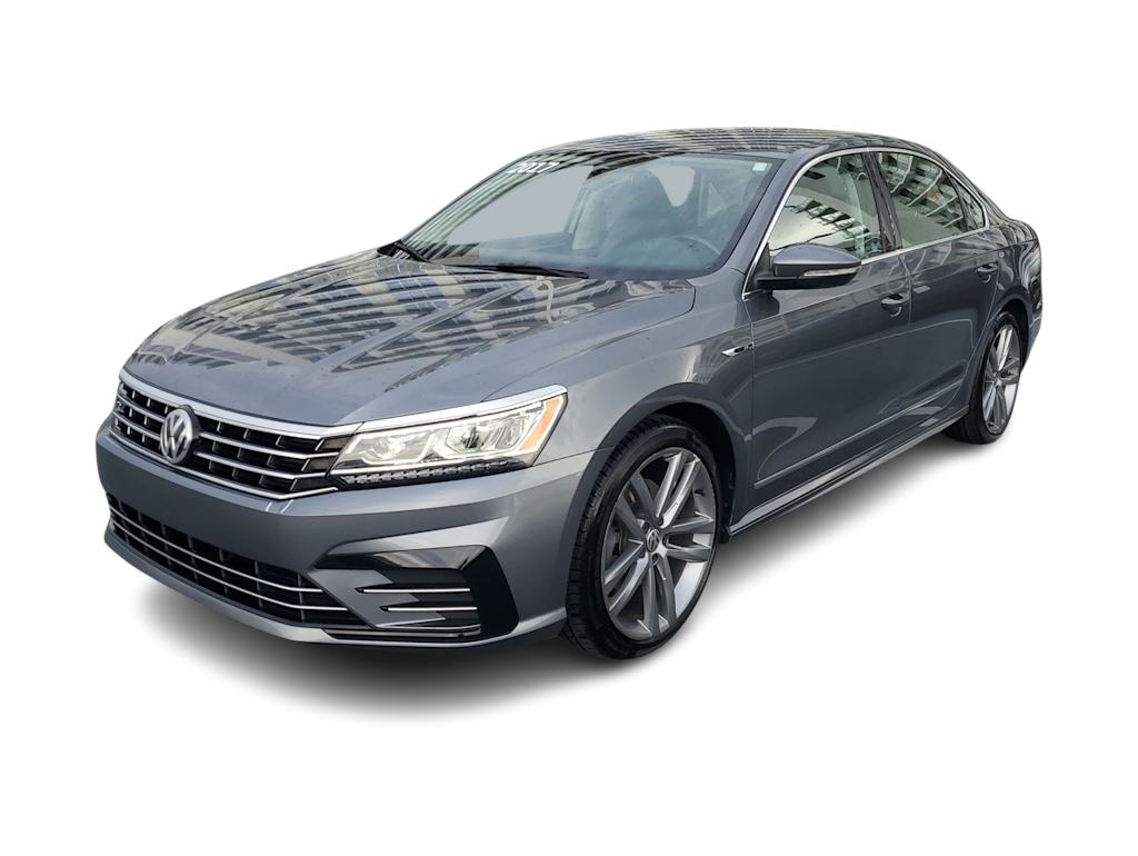 Used 2017 Volkswagen Passat R-Line with VIN 1VWDT7A35HC045999 for sale in Hudson, WI